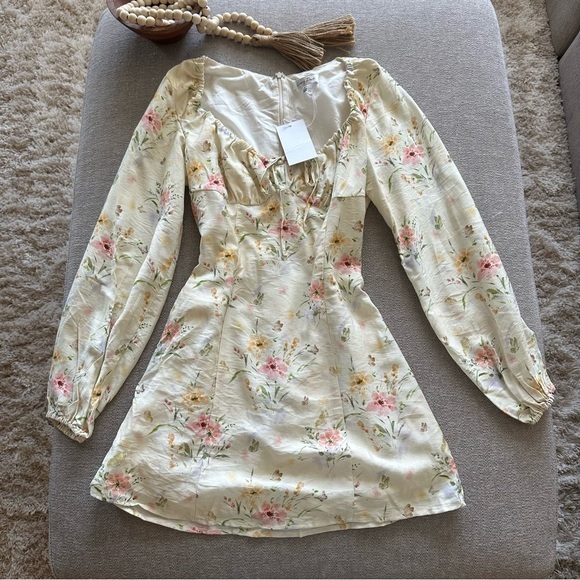 Emory Park Cream Garden Floral Long Sleeve Mini Dress – Size S/M - Picture 3 of 7